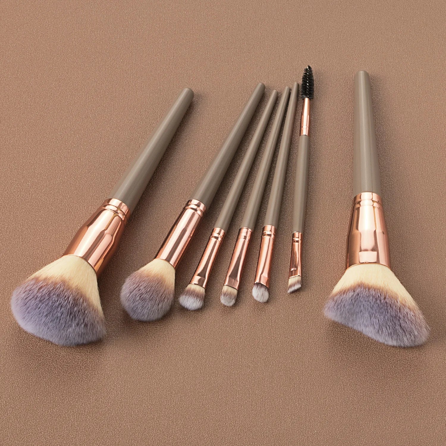 Makeup Brushes Set Face Eyes Make Up Brush Eyelash Eyeshadow Eyebrow Eyeliner Foundation Powder Blush Highlight Lips Brush
