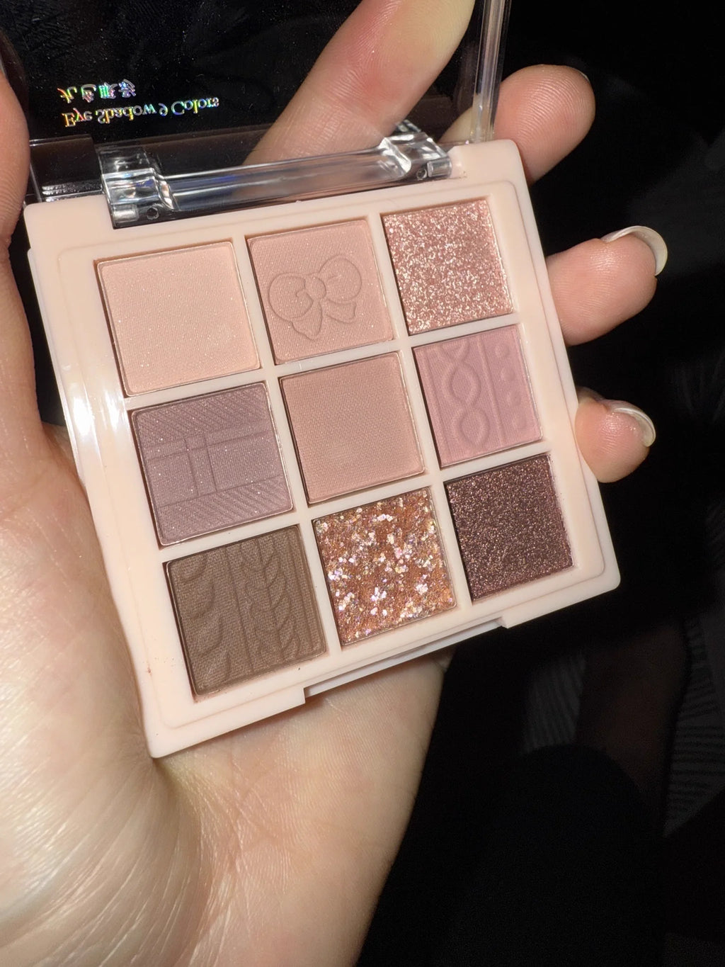 Eyeshadow Palette with Pearlescent & Matte Finishes - 9 Colors Eyeshadow Palette Long-Lasting Makeup Palette,Versatile Makeup