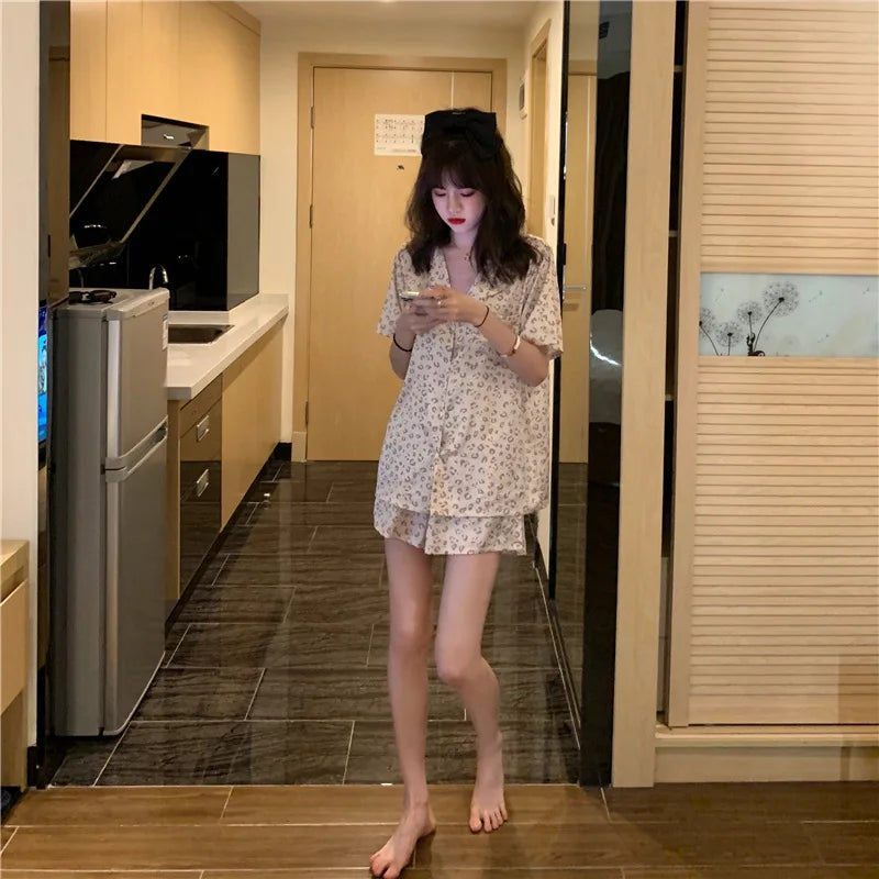 Women's Sleepwear Loungewear Set Short-Sleeved Shorts Pajamas Homewear Cardigan Lapel Leopard Print Sweet Cartoon Nightwear