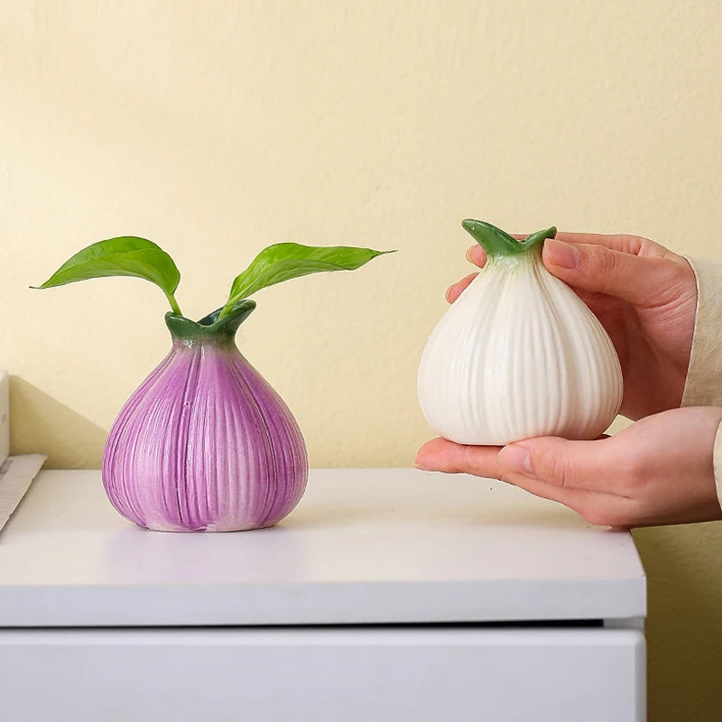 Onion Shaped ceramic Small Vase Living Room Flower Arrangement Hydroponic Planting Flower Pot Modern Desktop Vase Decorations