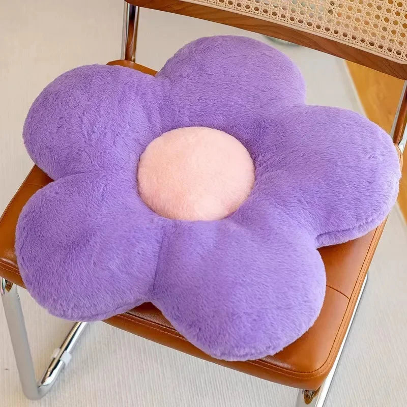 Soft Floral Shaped Plush Pillow-Polyester Fiber Decorative Cushion Charming Cozy Accessory for Living Room & Bedroom Decoration