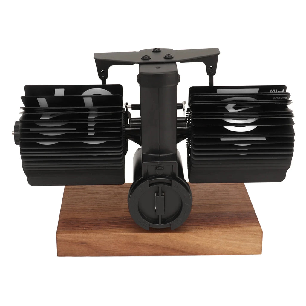 A Flipping Clock with Page Turning Automatically for Modern Home Decoration Full of Sense of Technology Retro Table Clock
