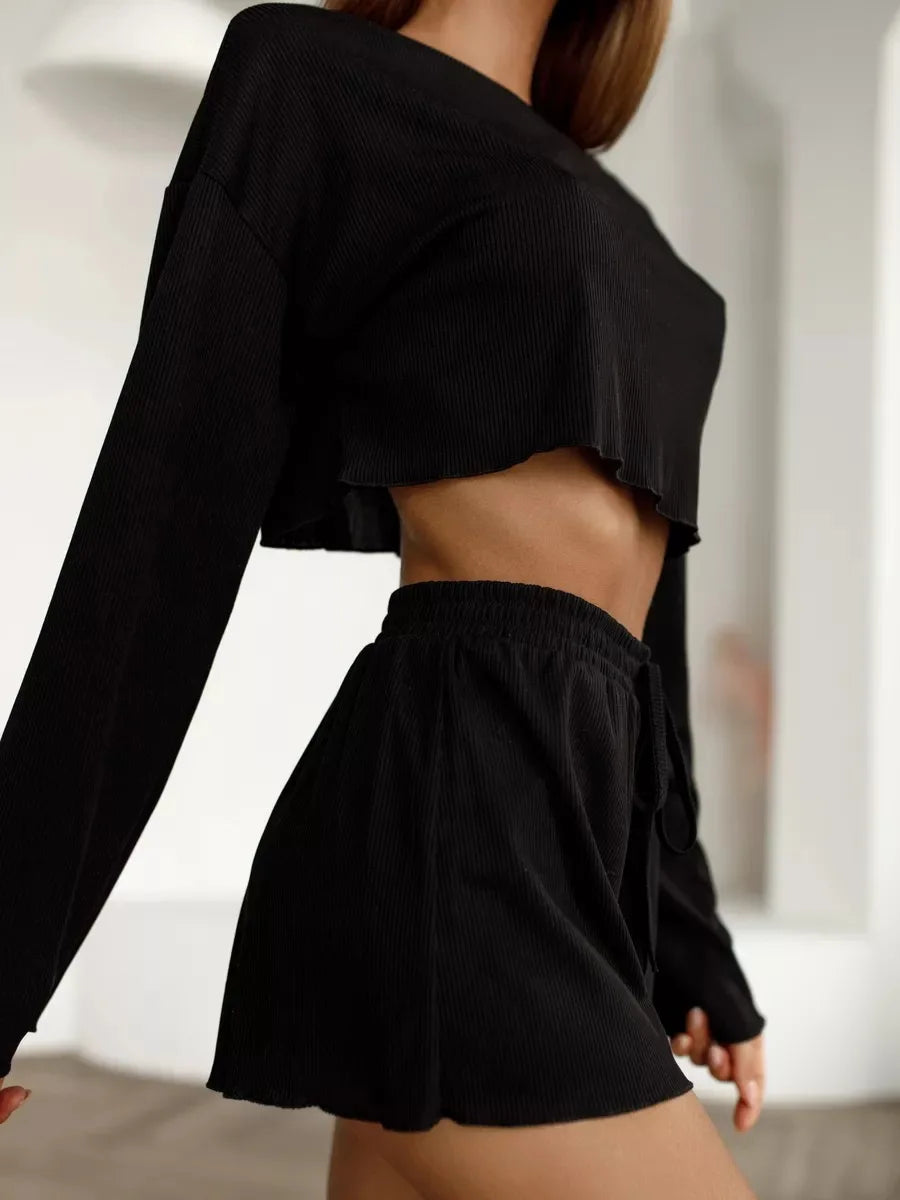 Women's Pajamas Long-sleeved Navel Leakage Top Shorts Set Knitted Fabric Comfortable Soft Breathable Fashion Simple Homewear