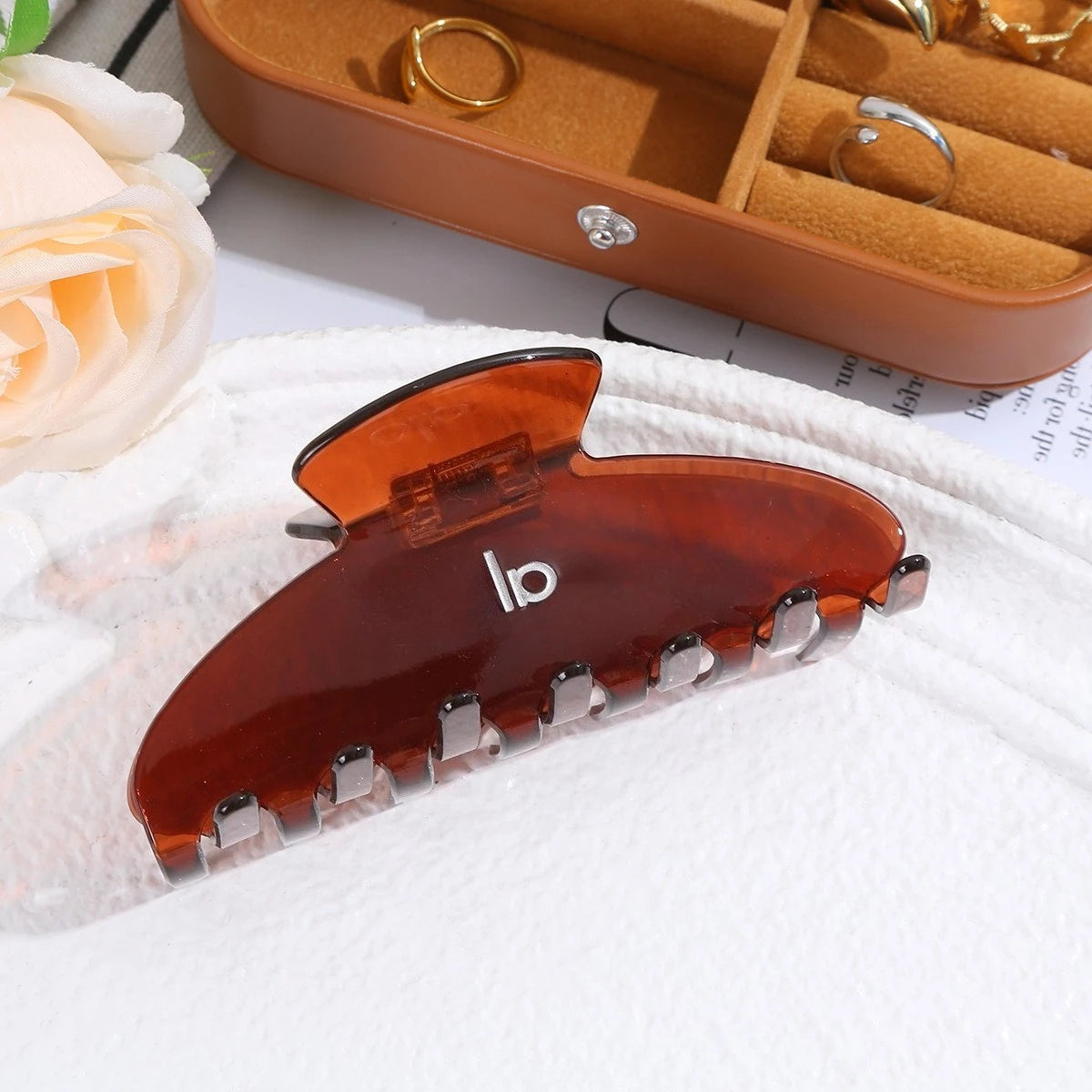 AL Double Ear Hollow-out Design with Vinegar Acid Grab Clip Women's Hair Clip for Top Hair Buns and Ponytails