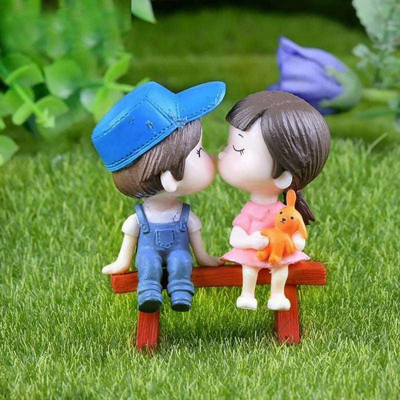 1Pc Mini Stool Couples Dolls Fairy Garden Miniatures Decor DIY Micro Display