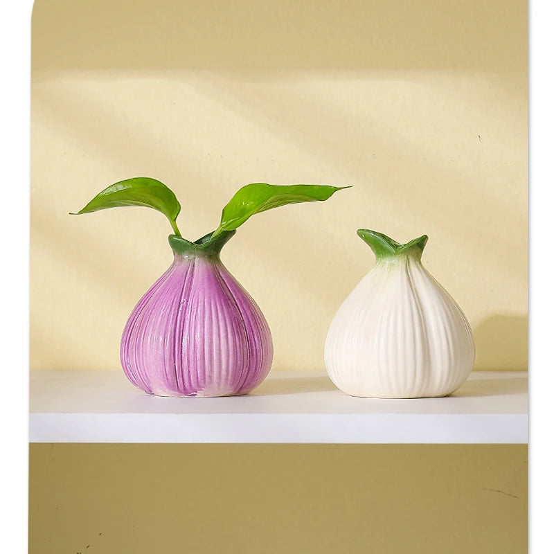 Onion Shaped ceramic Small Vase Living Room Flower Arrangement Hydroponic Planting Flower Pot Modern Desktop Vase Decorations