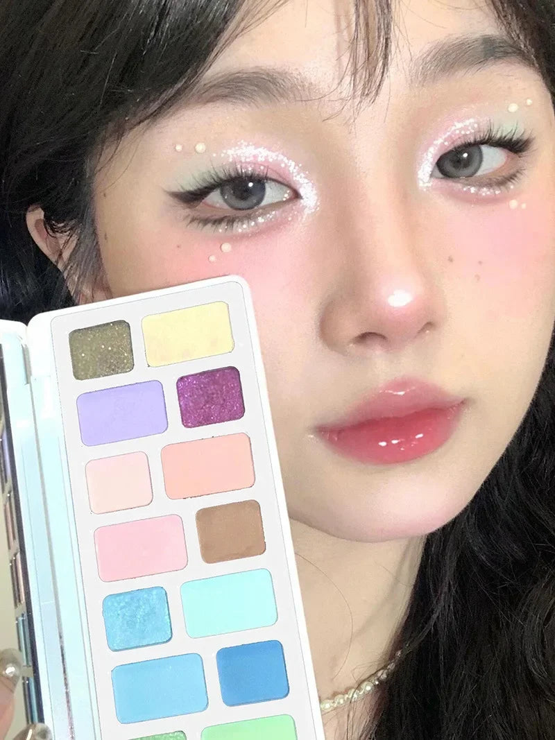 16 Color Green Pearl Eyeshadow Palette Waterproof Long-Lasting Diamond Shimmer Sparkling Crystal Eye Makeup for Cosplay CO:02