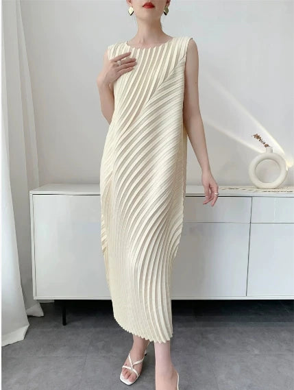 Miyake Hand Circle Pleated Sleeveless Dress Designer Long Round Neck Elegant Loose Summer Korean Style Aesthetic Clothes