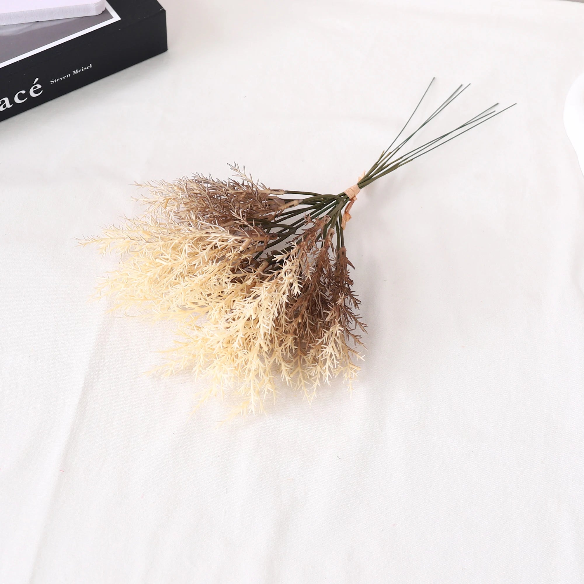 6pc/Lot High Quality Plastic Artificial Flowers Room Home Autumn Wedding Deocration Bouquet Accessories Decor Coffee Fake Flower