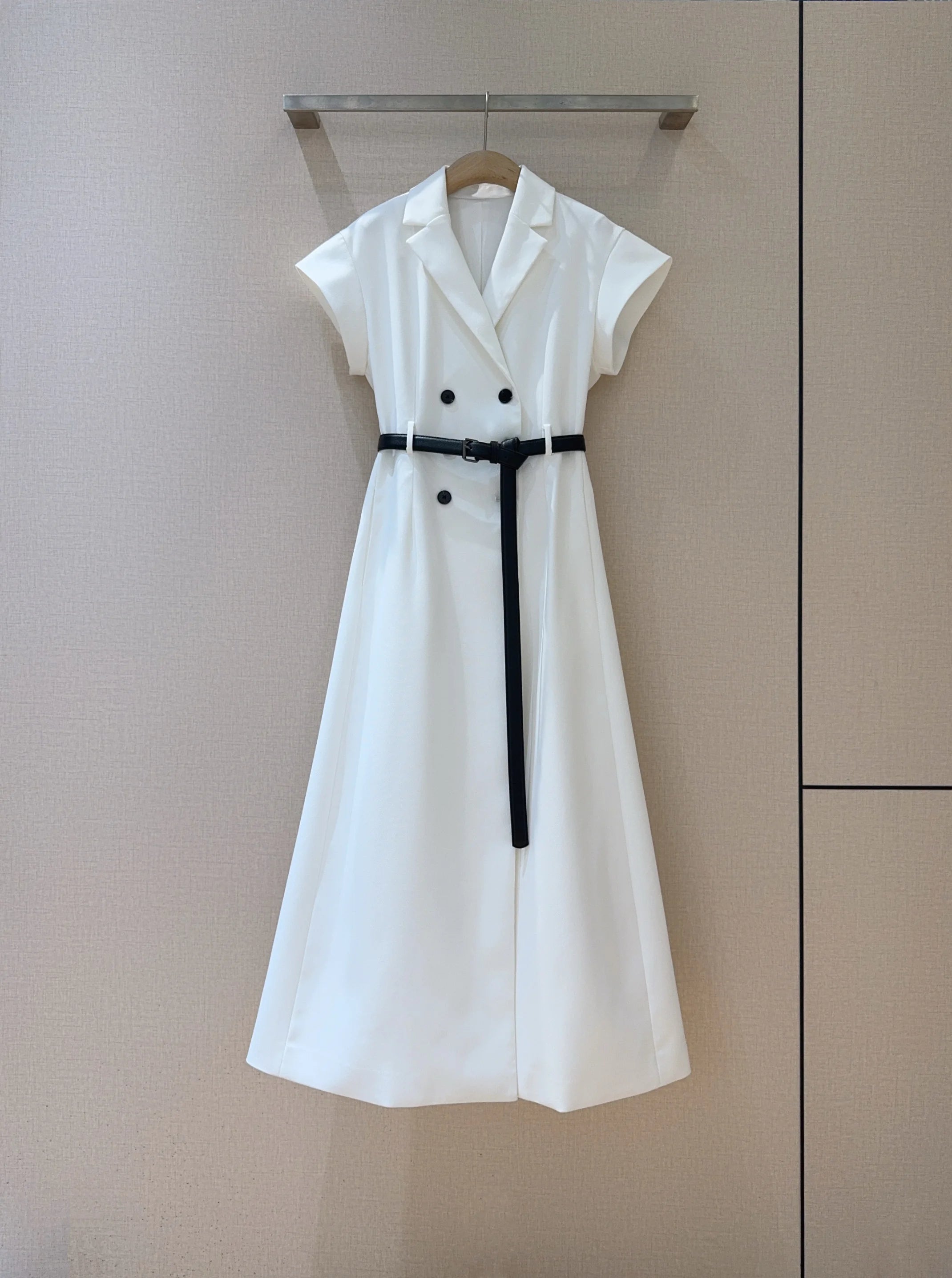 JO-25 Autumn/Winter Elegant and Simple Solid Color Suit Dress, Double-Breasted Lapel Short-Sleeve Commuter Dress with Belt