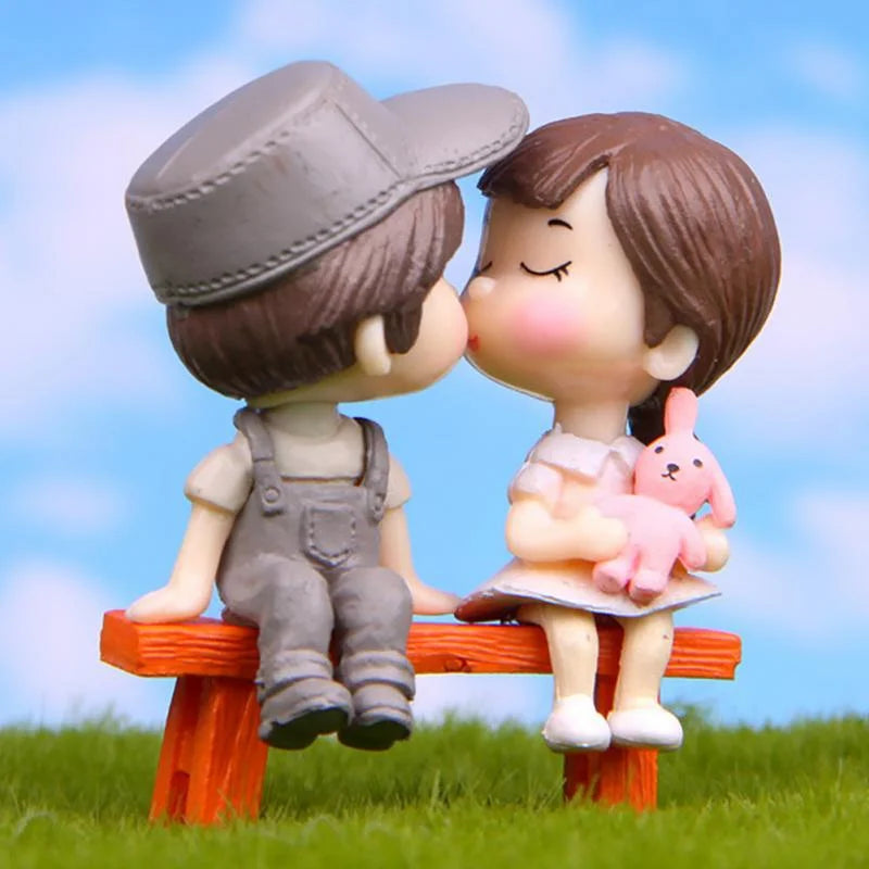 1Pc Mini Stool Couples Dolls Fairy Garden Miniatures Decor DIY Micro Display