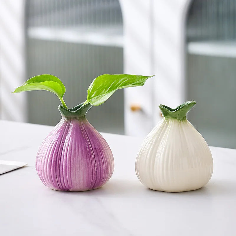Onion Shaped ceramic Small Vase Living Room Flower Arrangement Hydroponic Planting Flower Pot Modern Desktop Vase Decorations