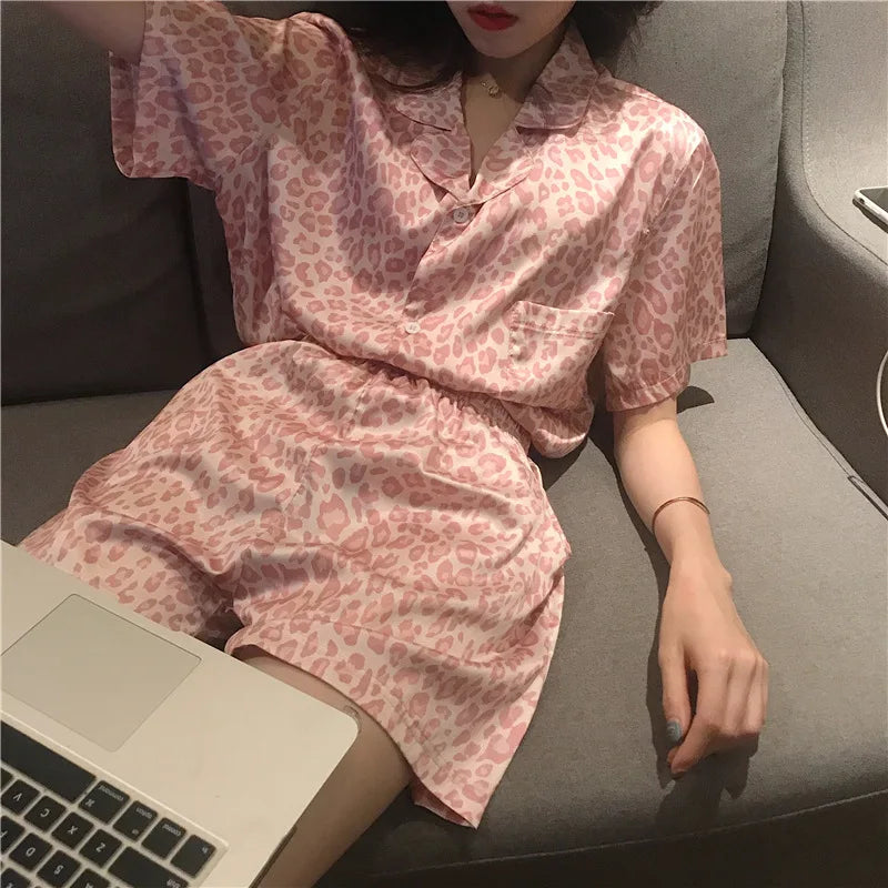 Women's Sleepwear Loungewear Set Short-Sleeved Shorts Pajamas Homewear Cardigan Lapel Leopard Print Sweet Cartoon Nightwear
