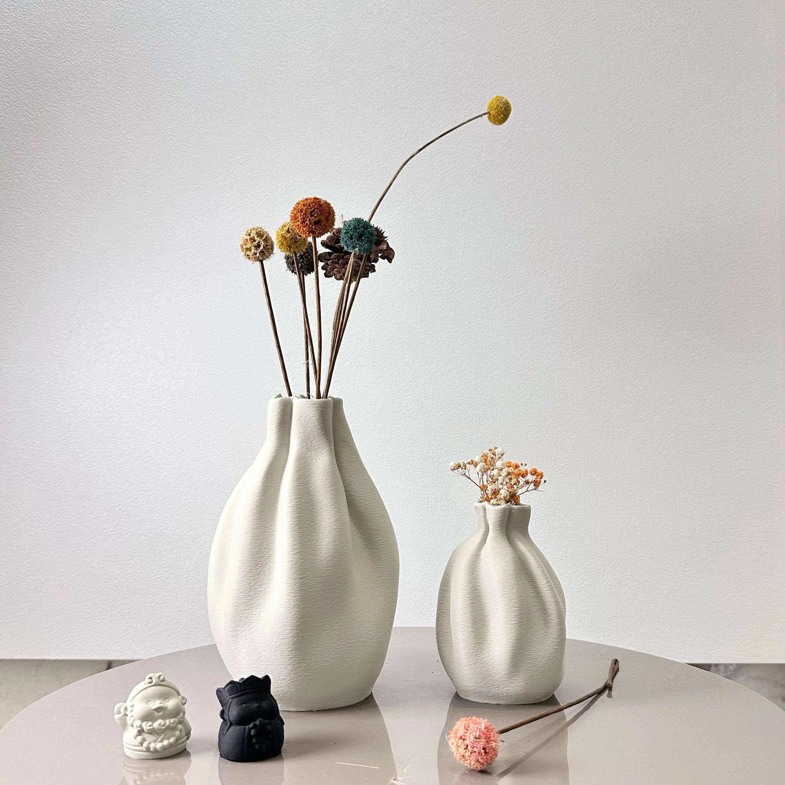 2-Piece Set of Fabric Vase, Dried Flower Vase, Suitable for Home Decoration Vase Ornaments, Office Decoration Vase Ornaments, Best Holiday Gift