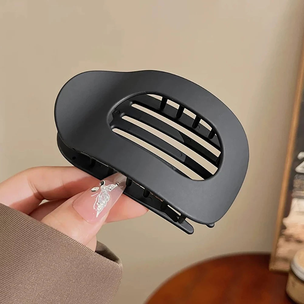 4 PCS Flat Hair Clips, Round Lay Down Hair Claw Clips for Women Girls, Comfortable Curved Flat Clips for Thick Thin Hair