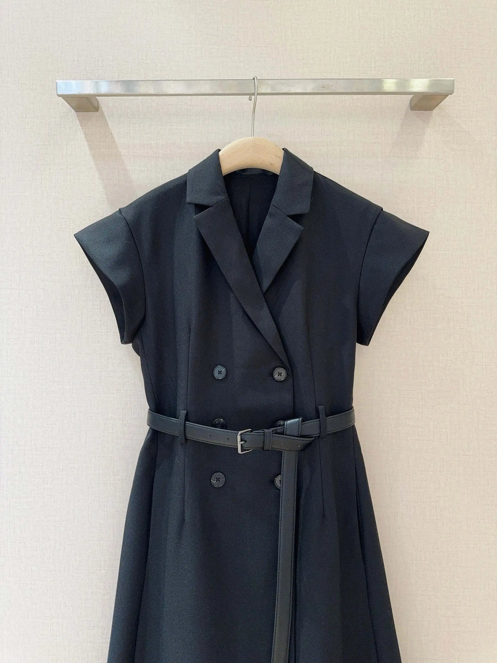 JO-25 Autumn/Winter Elegant and Simple Solid Color Suit Dress, Double-Breasted Lapel Short-Sleeve Commuter Dress with Belt