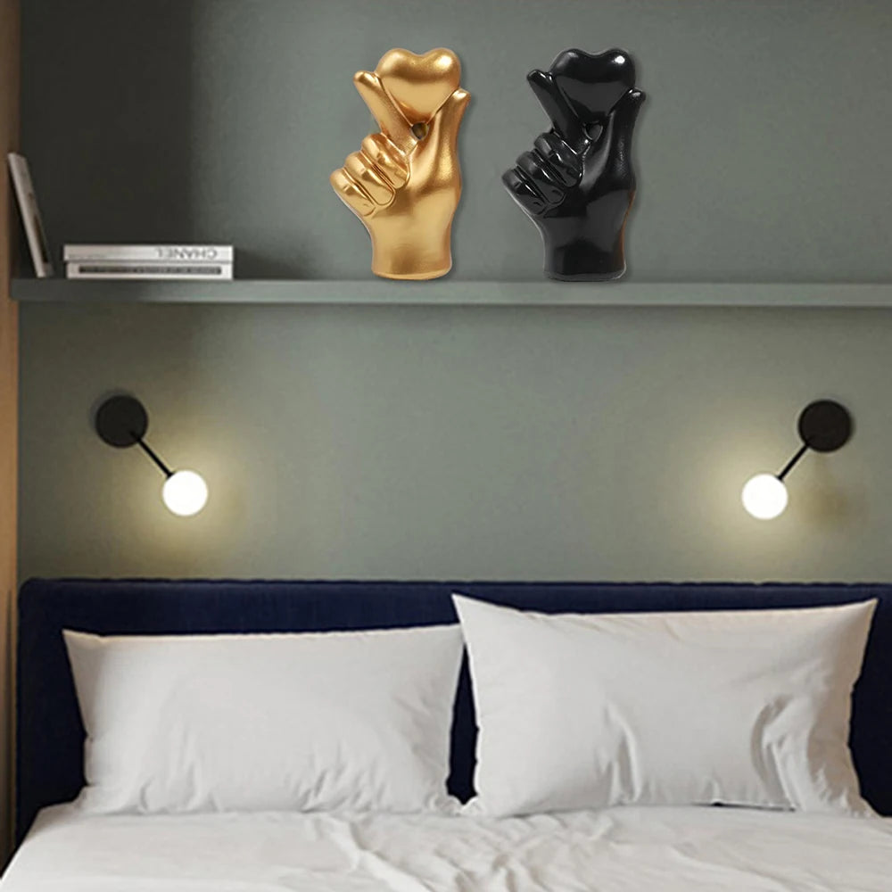 Heart Hand Gesture Statues Sculptures Luxury Resin Desktop Ornament Love Finger Modern Hand Gesture Sculpture Home Shelf Desktop