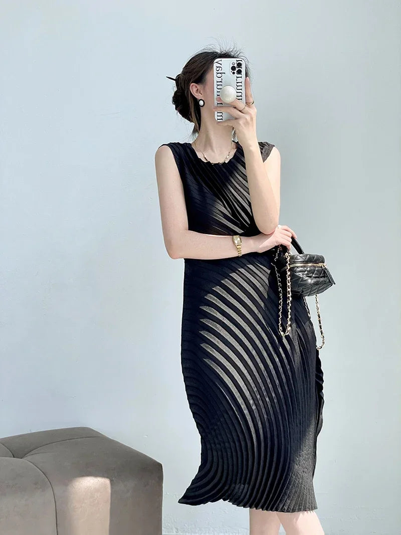Miyake Hand Circle Pleated Sleeveless Dress Designer Long Round Neck Elegant Loose Summer Korean Style Aesthetic Clothes