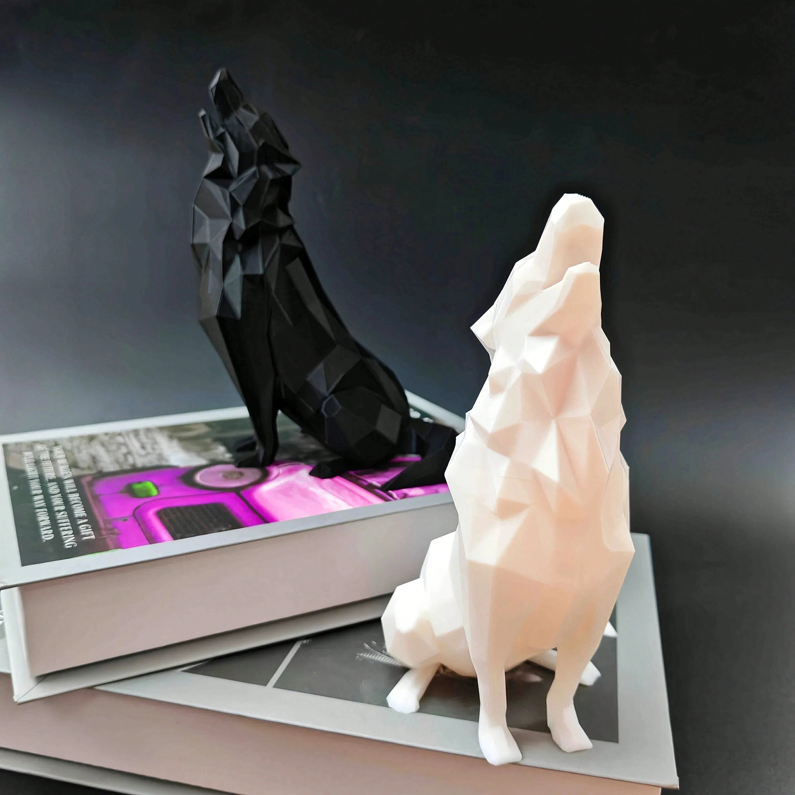 Modern Abstract Geometric Wolf Sculpture - 3D Printed Plastic Statue, For Home & Office Decor, Indoor & Outdoor Use