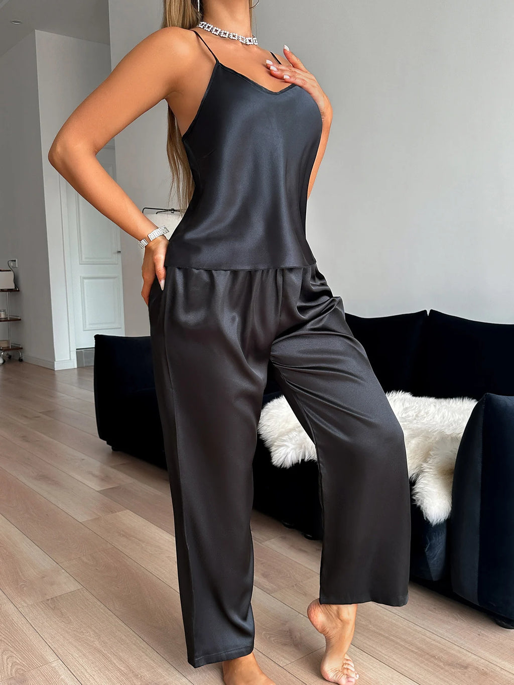 V-neck solid color suspender pants sexy fashion ladies pajamas 2 sets