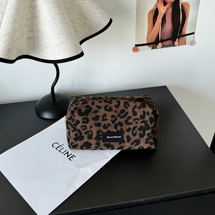 1pc Large Women Leopard Cosmetic Bag Box Shaped Zipper Make Up Bag Travel Washing Makeup Organizer Travel Beauty Case