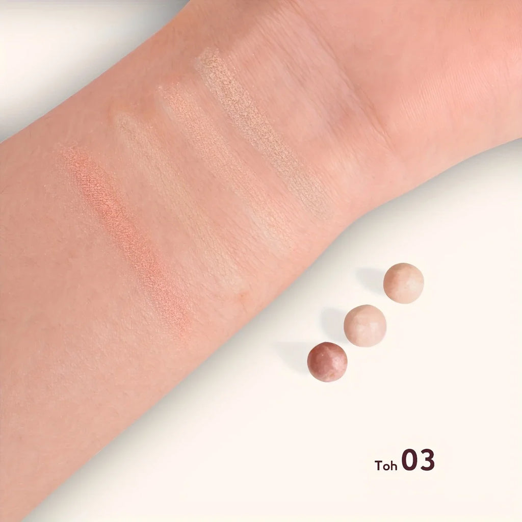 Multi-Tone Powder Blush Pearls with a brush,Water Resistant Natural Finish Face Blush for All Skin Tones,various holiday makeup