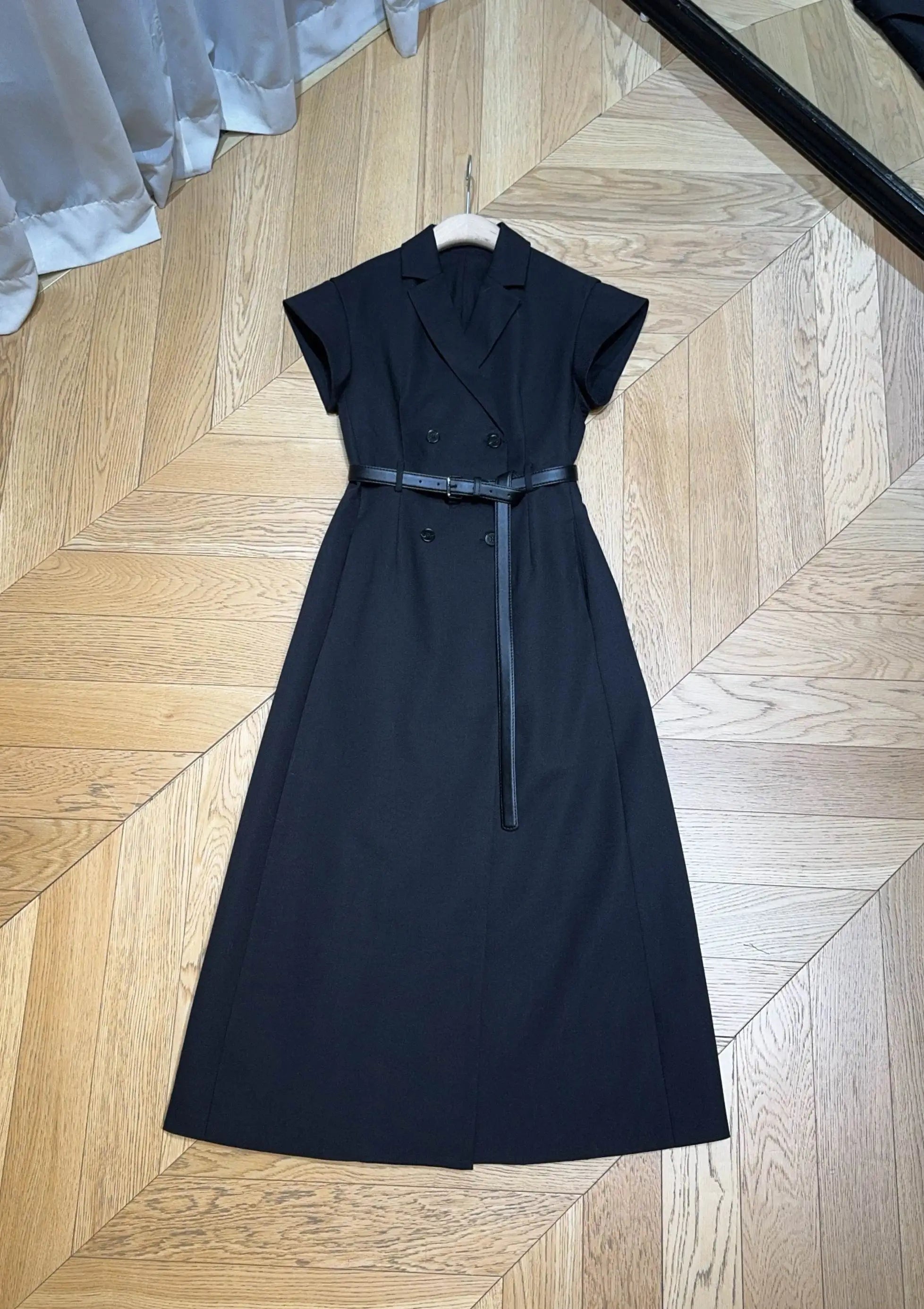 JO-25 Autumn/Winter Elegant and Simple Solid Color Suit Dress, Double-Breasted Lapel Short-Sleeve Commuter Dress with Belt