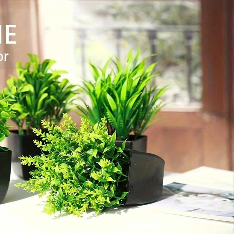 1pc Fake Plant Black Pot, Mini Artificial Eucalyptus Potted Plant for Indoor Home Office Farmhouse Bathroom Table Decorating