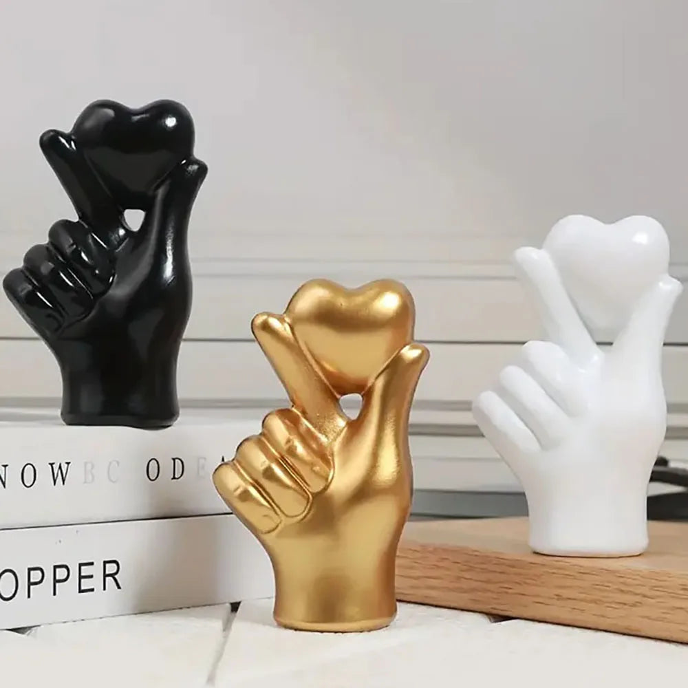 Heart Hand Gesture Statues Sculptures Luxury Resin Desktop Ornament Love Finger Modern Hand Gesture Sculpture Home Shelf Desktop