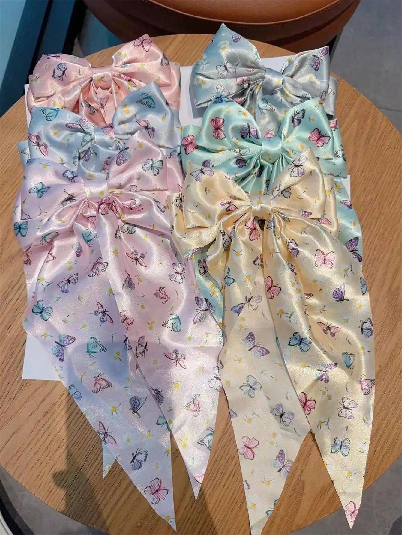 6 spring clip streamers bow hair clips for women