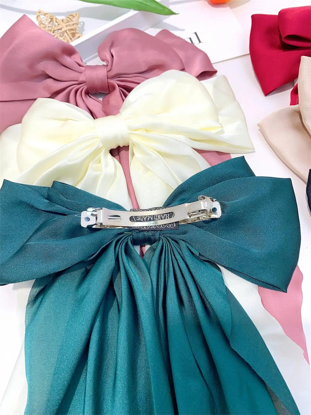 6 spring clip streamers bow hair clips for women