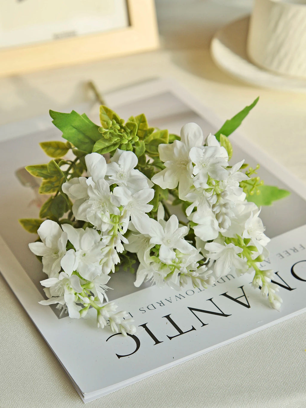 Silk Yucca Gloriosa Artificial Flowers Wedding Home Christmas Decorations Wreath Bridal Bouquet Table Simple Dainty Arrangements