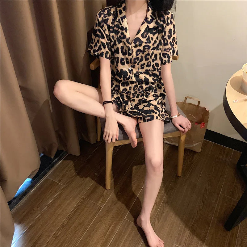 Women's Sleepwear Loungewear Set Short-Sleeved Shorts Pajamas Homewear Cardigan Lapel Leopard Print Sweet Cartoon Nightwear