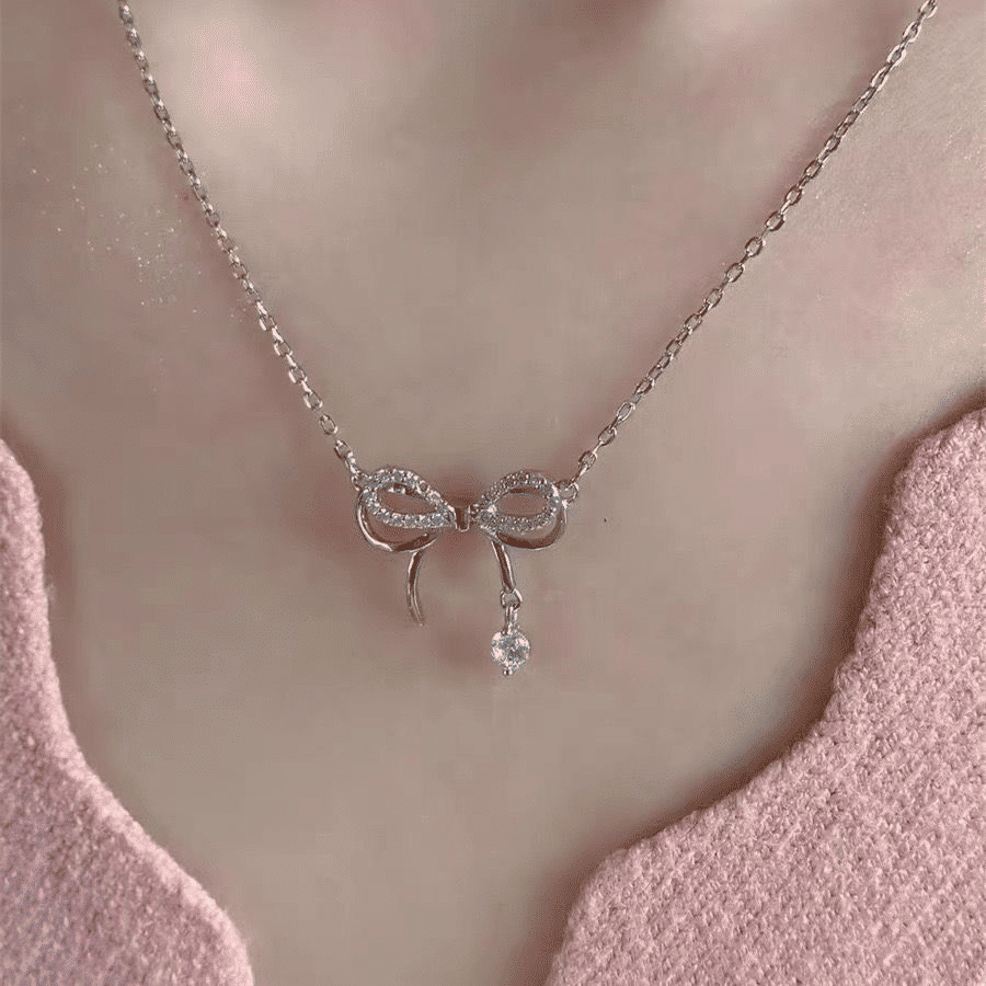 Elegant Silver Bowknot Pendant Necklace for Women - Fashionable Alloy Jewelry