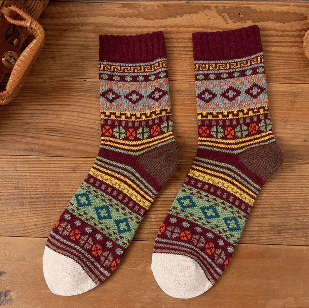 Men's 3-Pair Vintage Thick Woolen Socks: Retro Style, Warm, Cozy Winter Essentials