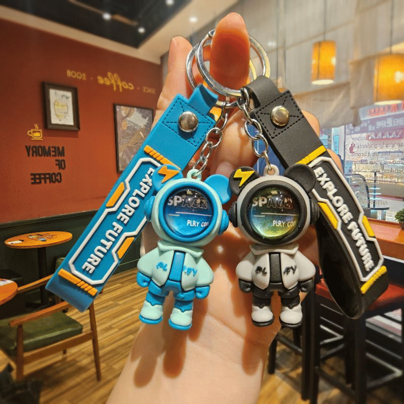 Trendy Space Man Bear Keychain - Cool Cartoon Car Keyring & Bag Charm Gift